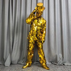 A gold mirror-designed suit that reflects light