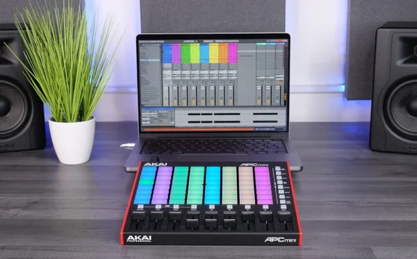 LUMiVERSE Akai APC Mini mk2 Ableton Live Controller جهاز تحكم ...